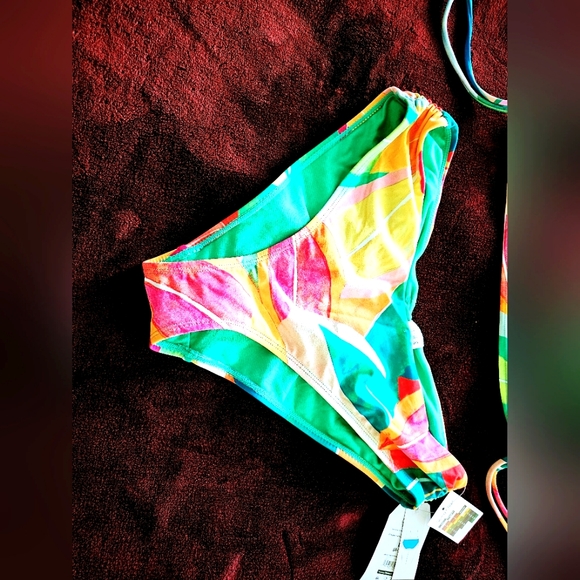 Bikini set - Picture 2 of 12